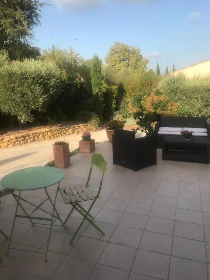 Villa Studio 30 M² à Lançon-Provence Hébergement de vacances
