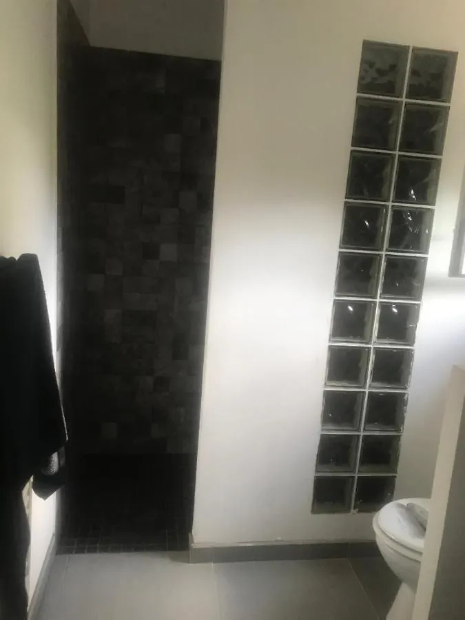 Villa Studio 30 M² à Lançon-Provence 0*,  France